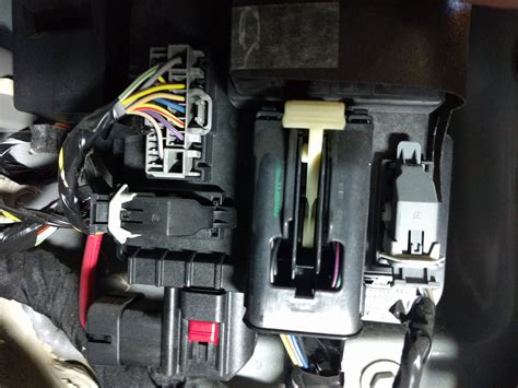 2008 ford edge smart junction box location|Suspected SJB problem .